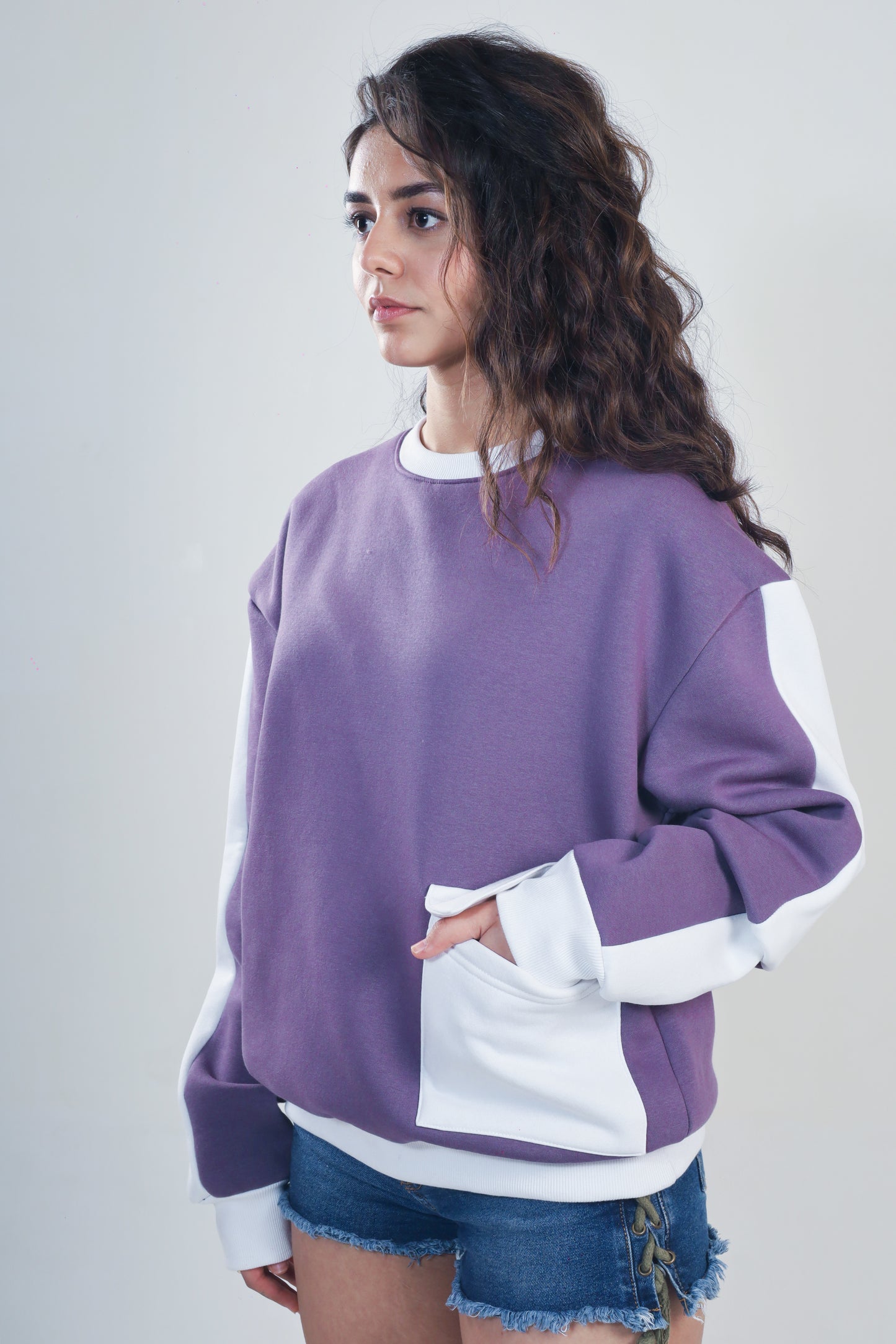 PURPLE RABBIT SWEATSHIRT
