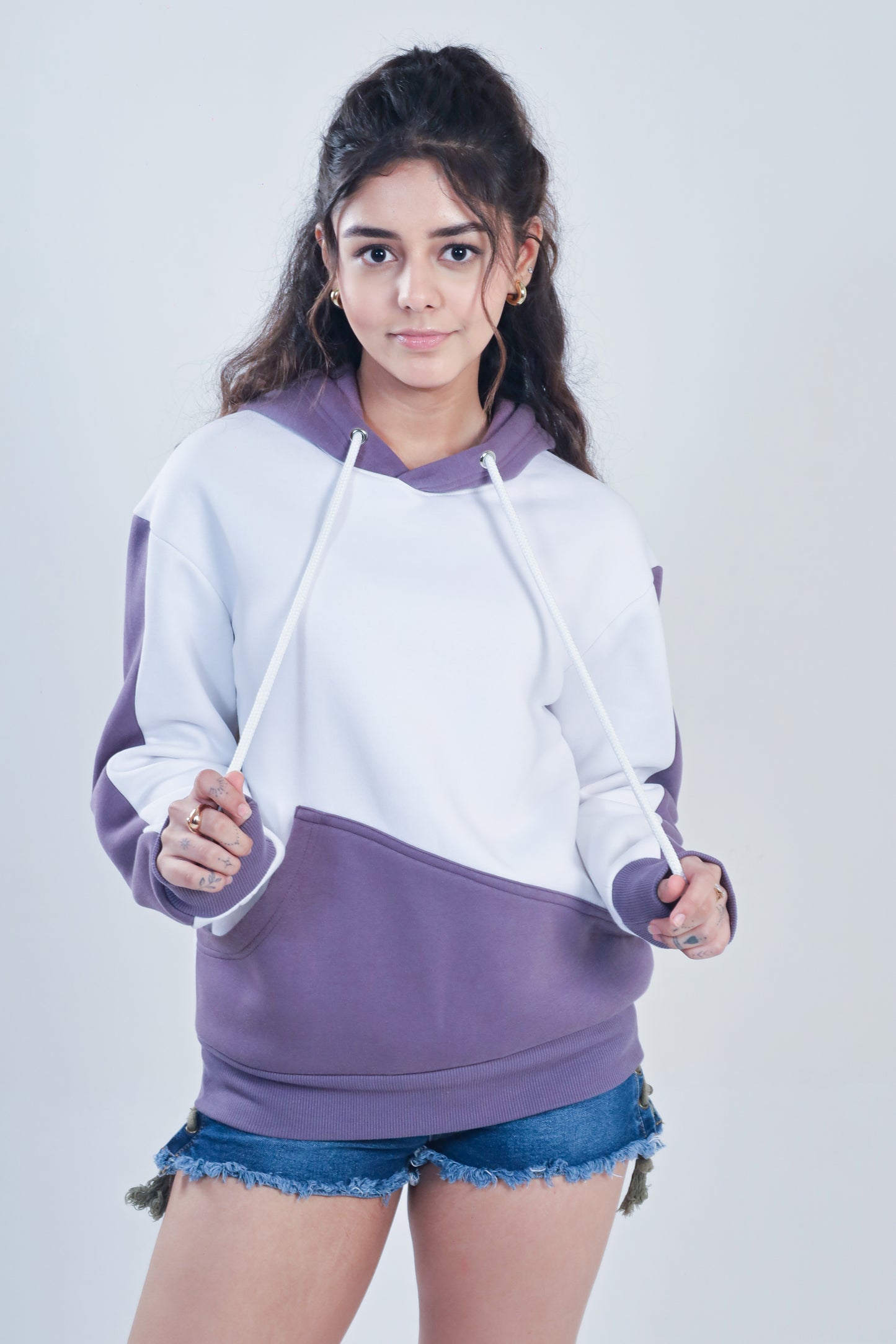 WHITE COFFEE PUFF PRINT HOODIE