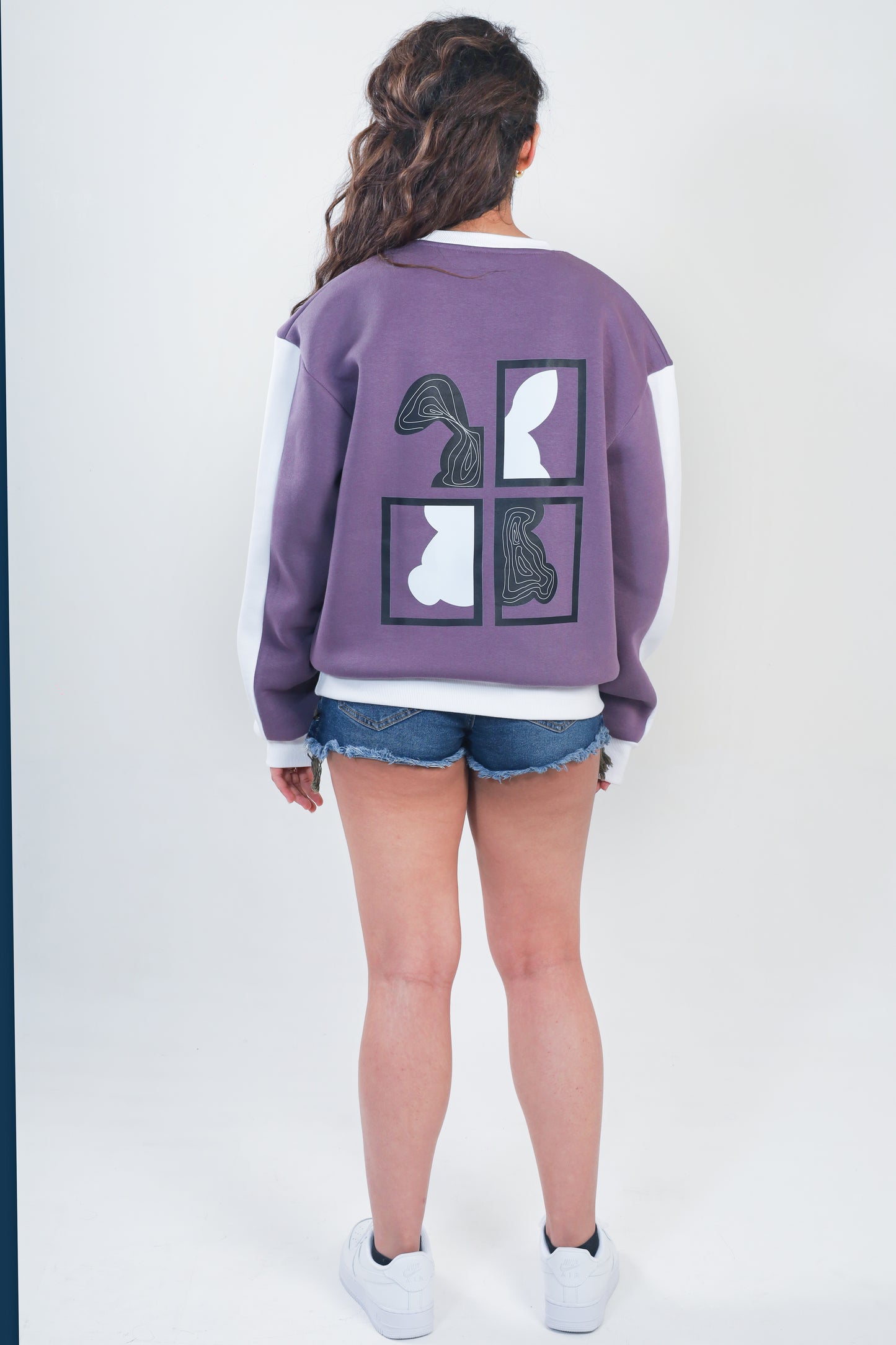PURPLE RABBIT SWEATSHIRT