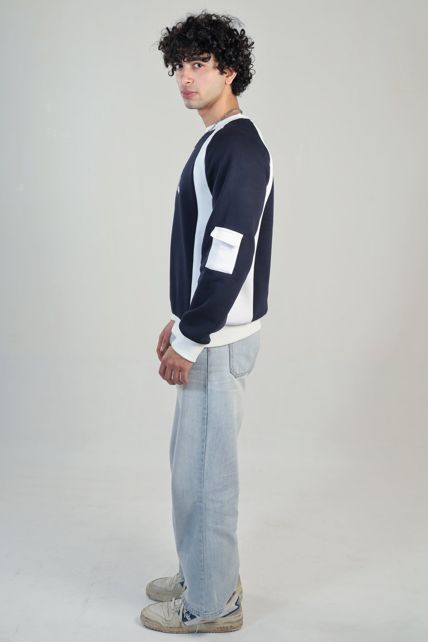 BLUE BLESS CLUB SWEATSHIRT